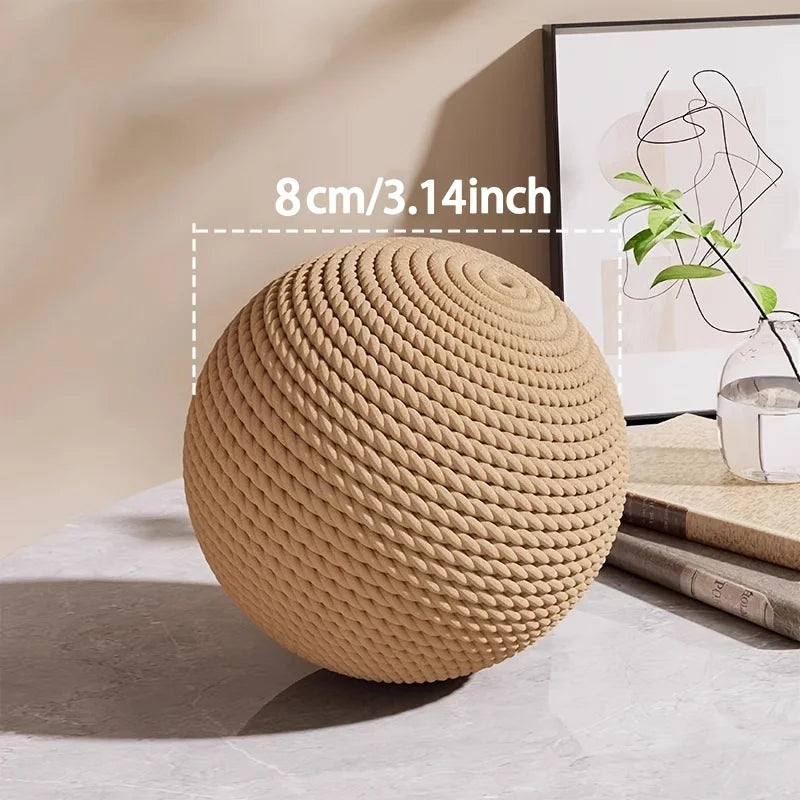 Sisal Cat Ball Toy for Interactive Scratching and Dental Care