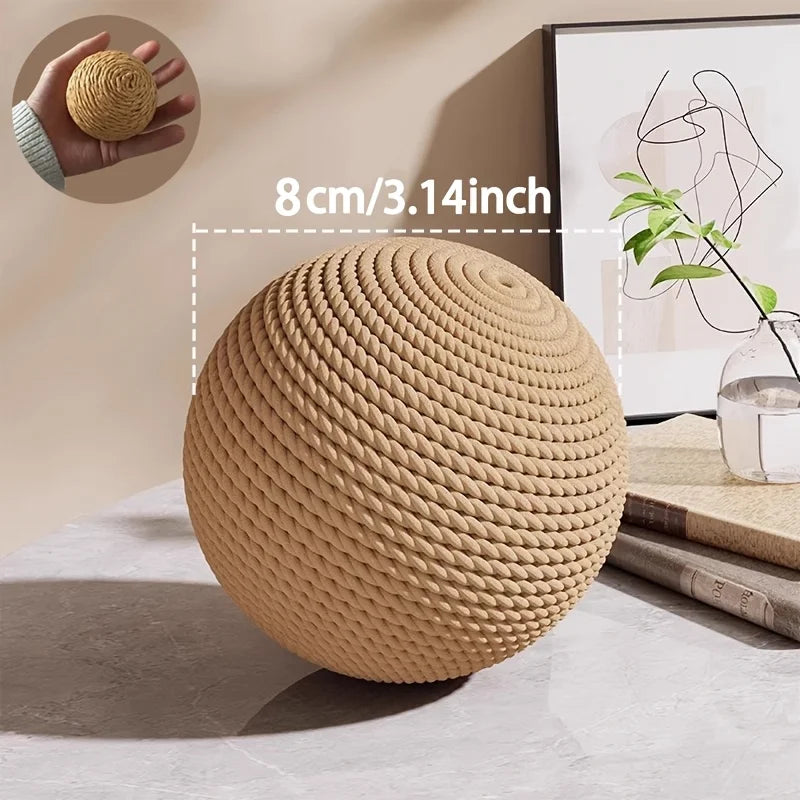 Sisal Cat Ball Toy for Interactive Scratching and Dental Care